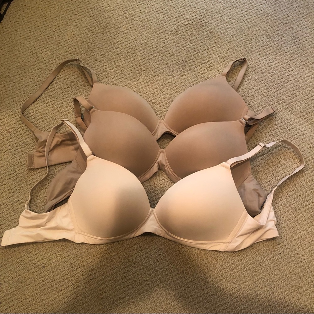 Set of 3 Soma Memorable Wireless 34C Bras